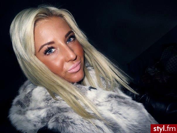 Średnie Fryzury
