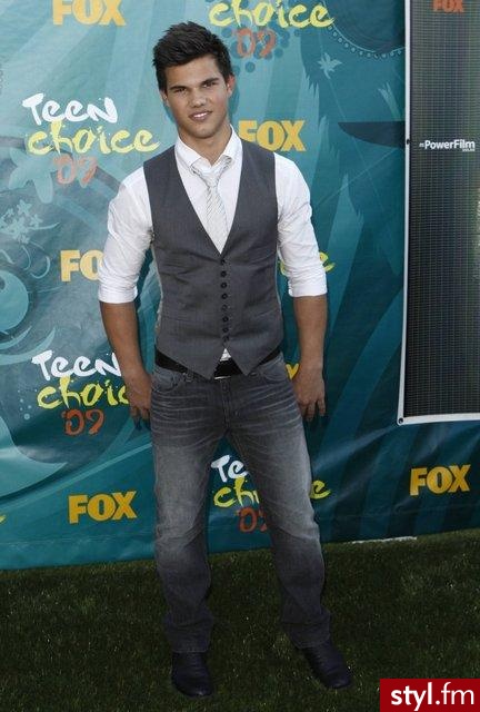 taylor lautner - Moda uliczna Inne Moda