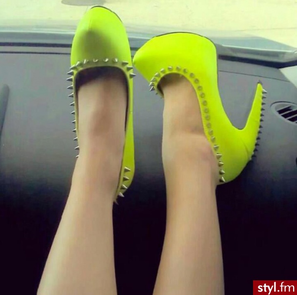 Szpilki Buty Moda