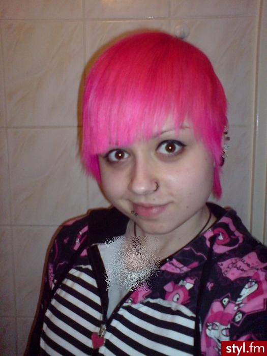 Średnie Fryzury