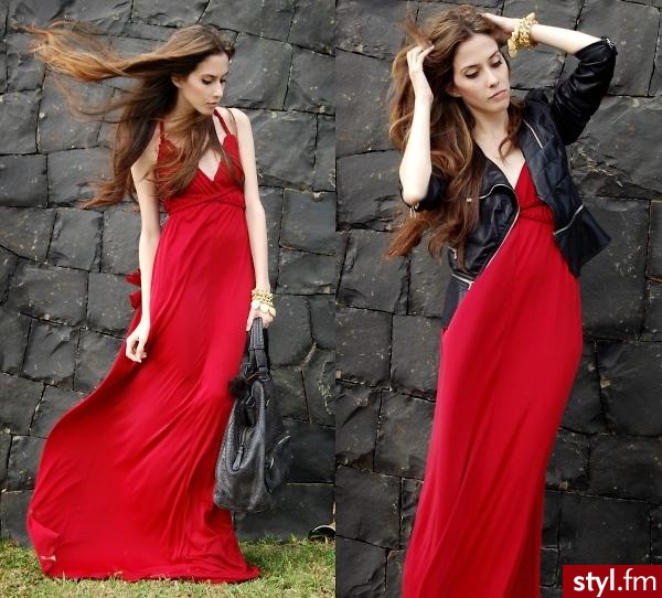 Sukienki Moda