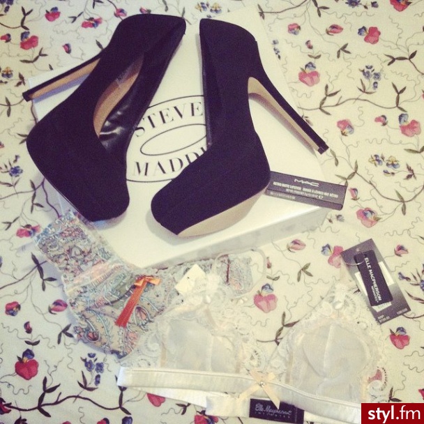 Szpilki Buty Moda