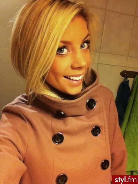 Blond Rozpuszczone Proste Na co dzień Średnie Fryzury