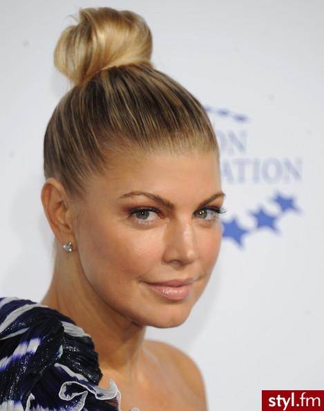 Fergie - Blond Kok Proste Na co dzień Długie Fryzury