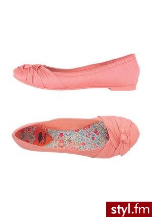 Pozostałe Buty Moda