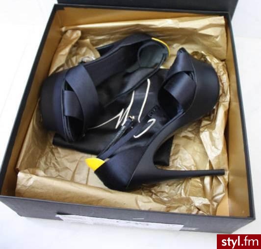 Szpilki Buty Moda