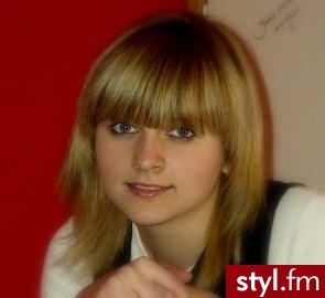 Średnie Fryzury