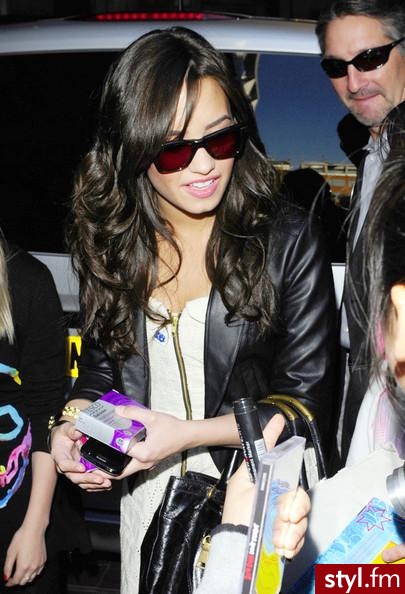 Demi Lovato - Moda uliczna Inne Moda