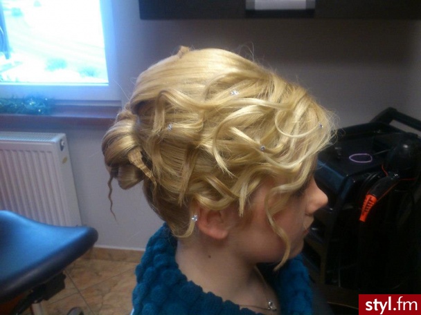 Blond Upięcie Kręcone Wieczorowe Długie Fryzury