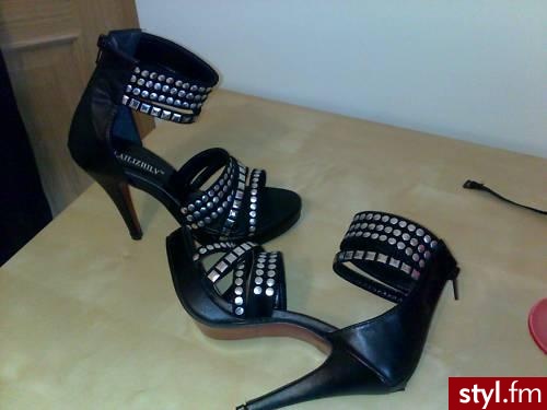 Pozostałe Buty Moda