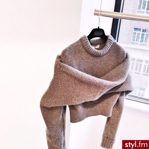 Swetry Ciuchy Moda