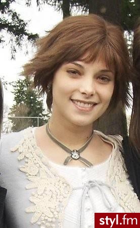 Alice :D :D :D - Krótkie Fryzury