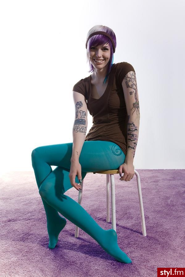 ............. - Punk Rock Alternatywne Średnie Fryzury
