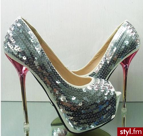 Szpilki Buty Moda
