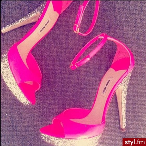 Szpilki Buty Moda