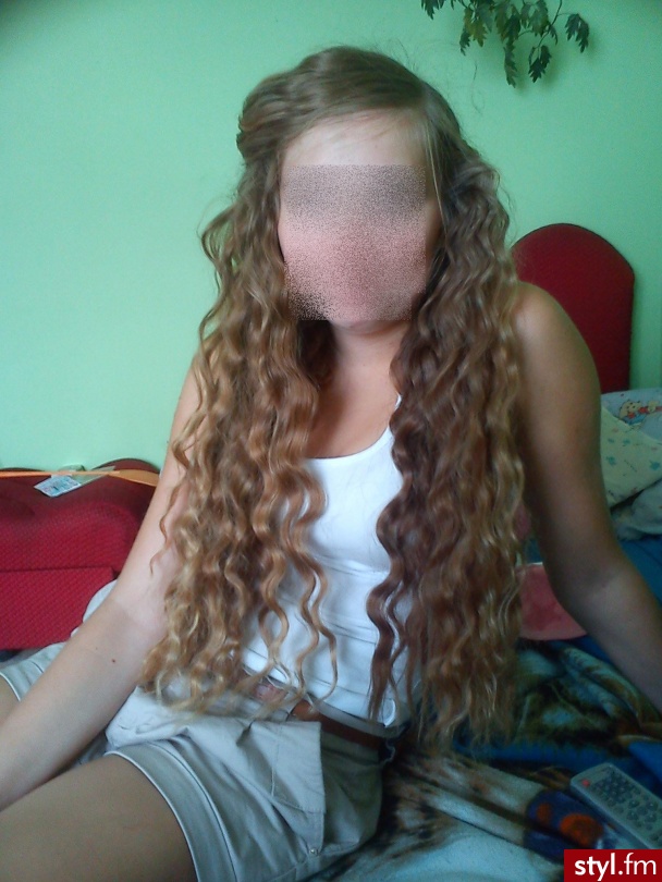 Blond Rozpuszczone Kręcone Na co dzień Długie Fryzury