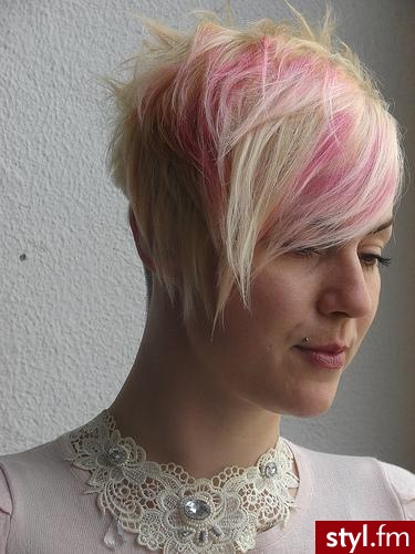 Blond Rozpuszczone Proste z grzywką Na co dzień Krótkie Fryzury