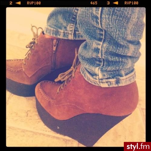 Koturny Buty Moda