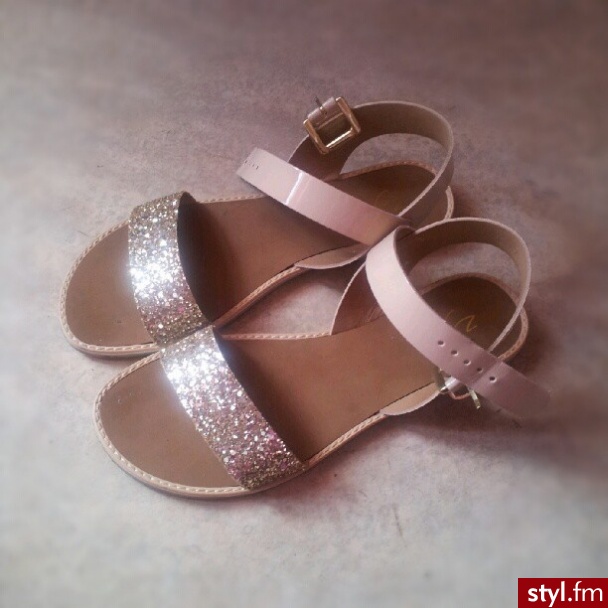 Sandały Buty Moda