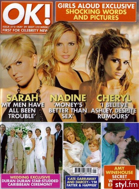 Na zdjęciu sarah harding, nadine coyle i Cheryl coyle...sarah i nadine tak sobie, ale cheryl...wow! - Długie Fryzury