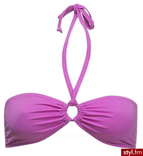 INFORMACJE O PRODUKCIE:
Góra od bikini we wrzosowym kolorze. Staniczek łączony pośrodku metalowym kółkiem, od którego odchodzą troczki, fantazyjnie wiązane na karku. Dostępny także dół w tym samym kolorze. - Pozostałe Ciuchy Moda
