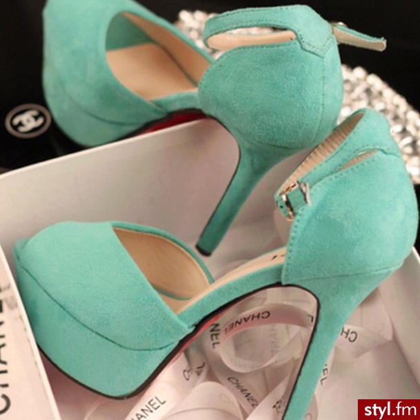 Szpilki Buty Moda