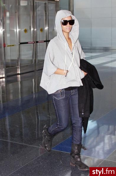 Rihanna - Moda uliczna Inne Moda