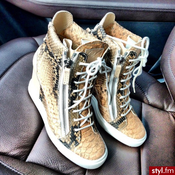 Koturny Buty Moda