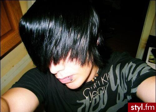 EMO Alternatywne Średnie Fryzury