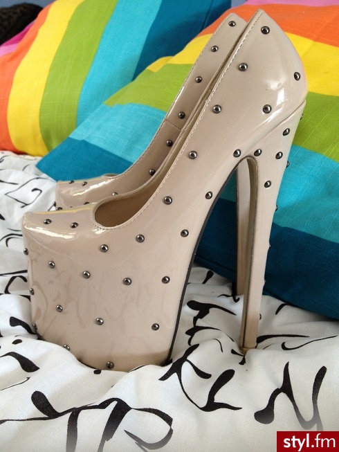 Szpilki Buty Moda