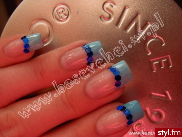 blue - Paznokcie