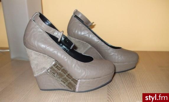 Pozostałe Buty Moda