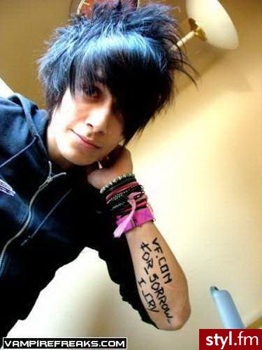 EMO Alternatywne Średnie Fryzury