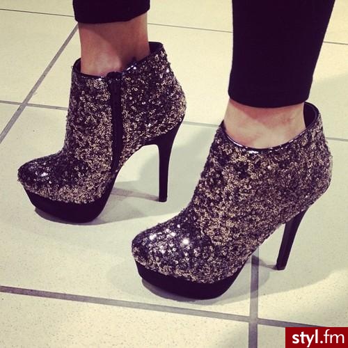 Szpilki Buty Moda