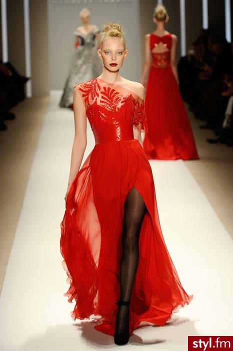 Sukienki Moda