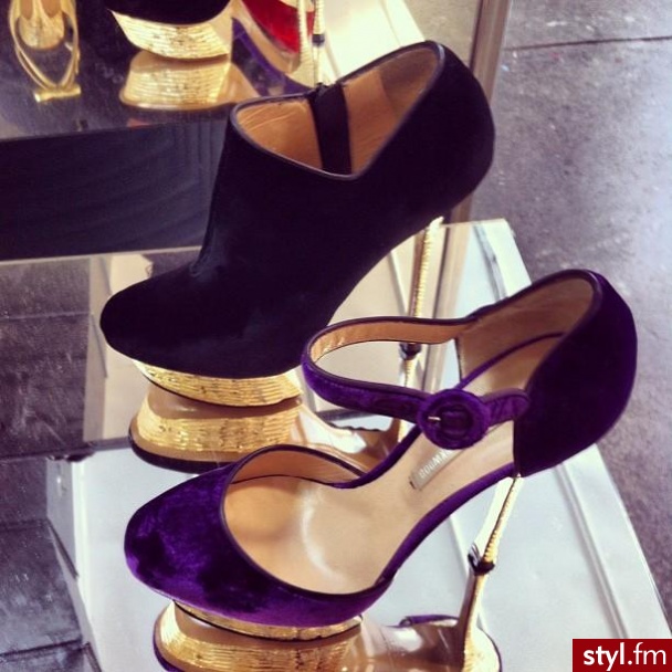 Szpilki Buty Moda