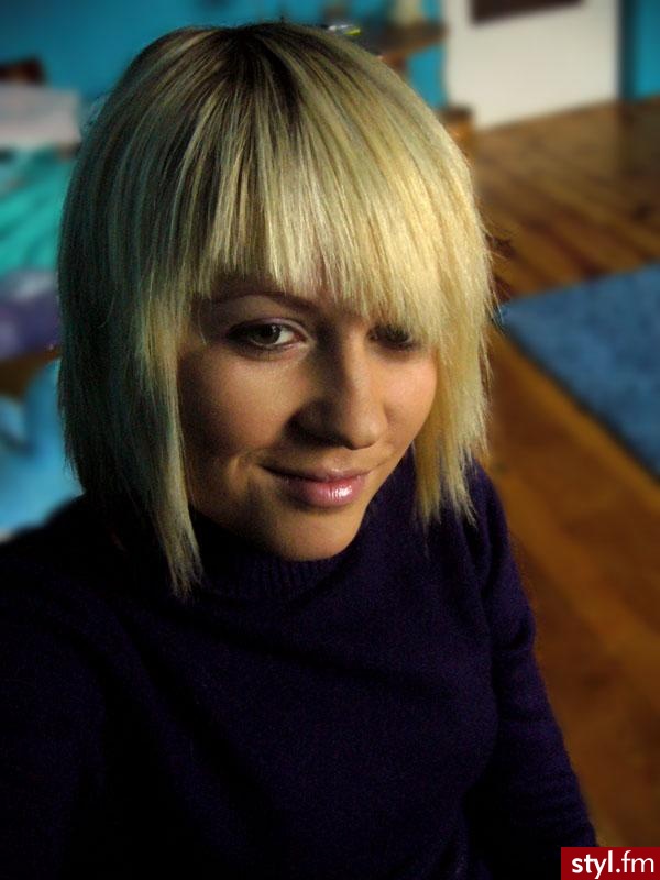 Średnie Fryzury
