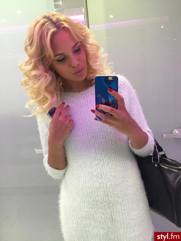 Blond Rozpuszczone Kręcone Na co dzień Średnie Fryzury