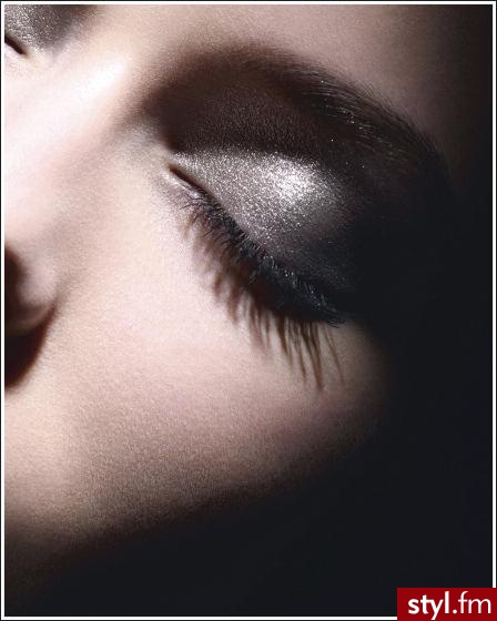 Chanel Fall 2011 Makeup Collection - Wieczorowe Makijaże