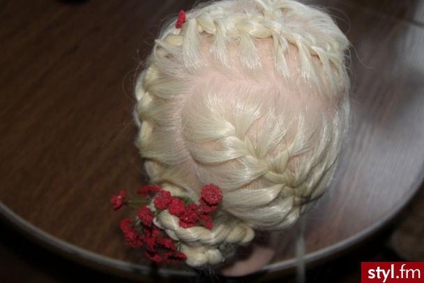 Blond Warkocze Proste Wieczorowe Długie Fryzury