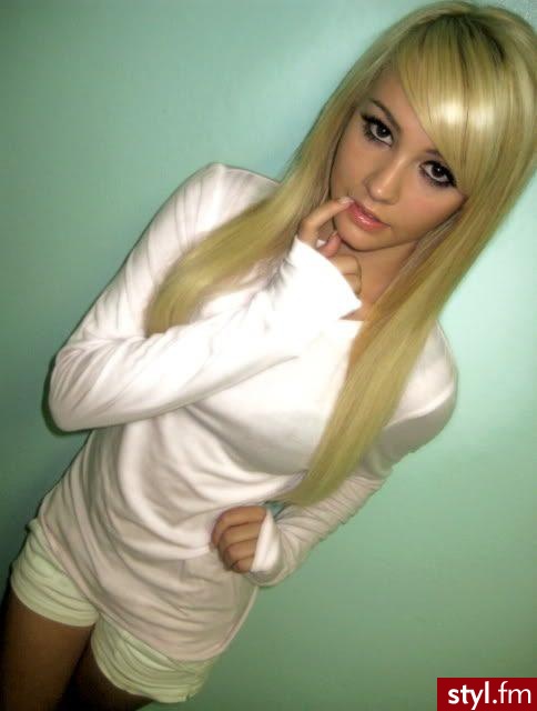 Blond Rozpuszczone Proste Na co dzień Średnie Fryzury