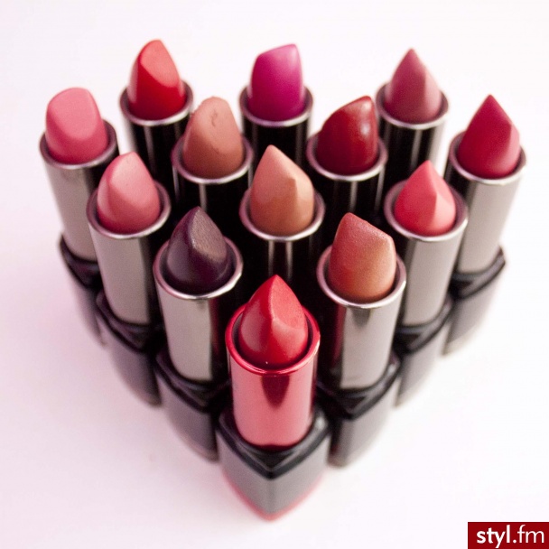 Make Up For Ever Rouge Artist Intense Lipsticks. Make Up For Ever Rouge Artist Intense Lipsticks - Makijaże