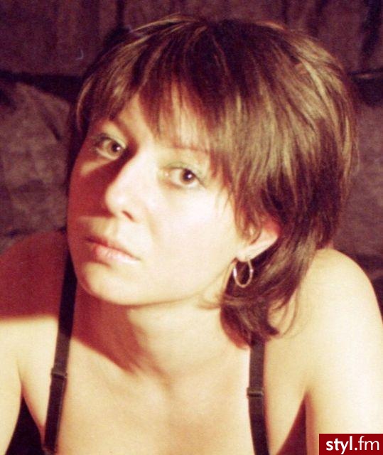proszę o komentarze bo niewiem jakę teraz sobie fryzurke zrobić - Średnie Fryzury