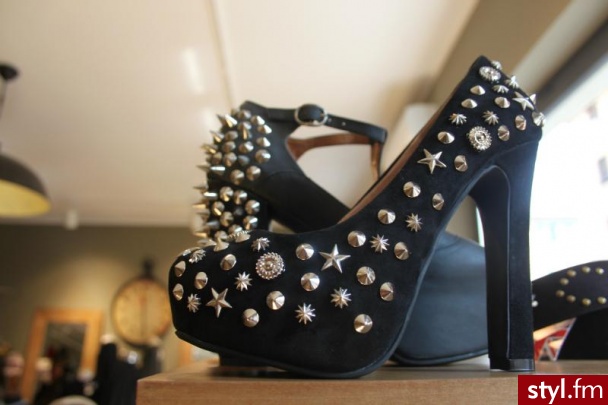 Szpilki Buty Moda