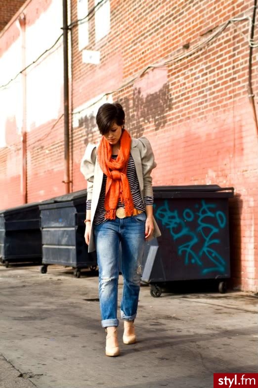 Jeżeli zdjęcie znajduje się już w galerii poproszę o link - Moda uliczna Inne Moda