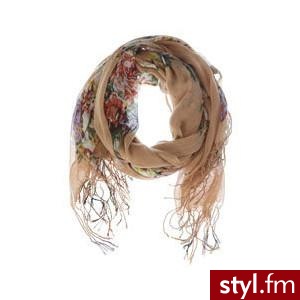 Tan 70'S Floral Scarf - Miss Selfridge - Polyvore. Pobrano ze strony: http://www.polyvore.com/tan_70s_floral_scarf/thing?id=29349635 - Pozostałe Dodatki Moda
