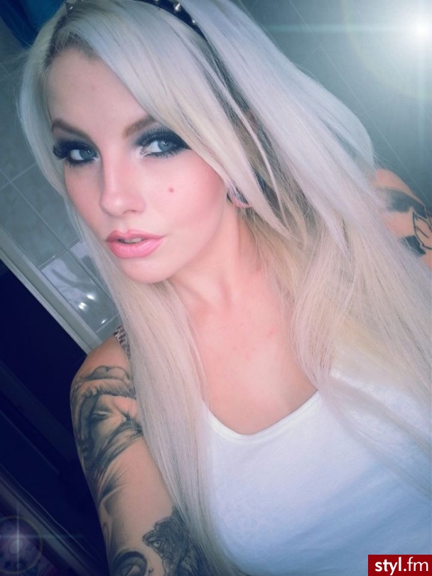 Blond Rozpuszczone Proste Na co dzień Długie Fryzury