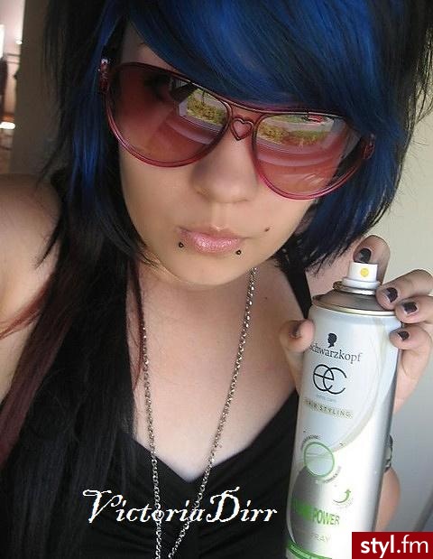 EMO Alternatywne Średnie Fryzury