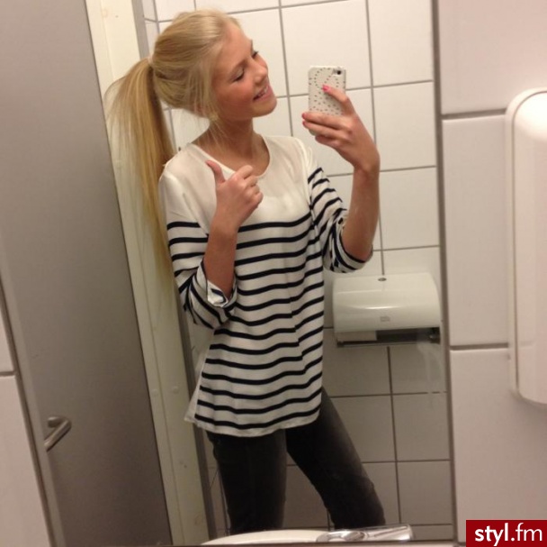 Blond Rozpuszczone Proste Na co dzień Długie Fryzury
