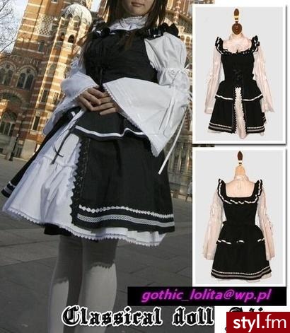 Classical goth maid lolita.. W skład zestawu wchodzi:
Biała halka
Biała koszula
Czarna sukienka.
Wszystko zostało starannie obszyte czarną i białą nicią.
Zainteresowanych rozmiarówką proszę o kontakt w 
komentarzach lub na pocztę.
Do zestawu dodaję - Misz-masz